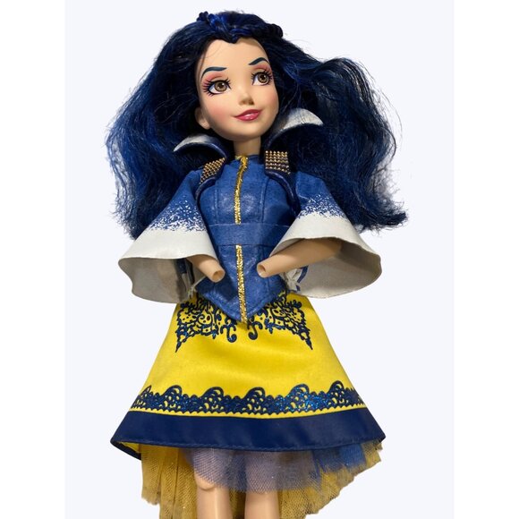 Disney Descendants Evie Doll 2014 By Hasbro - Picture 9 of 14
